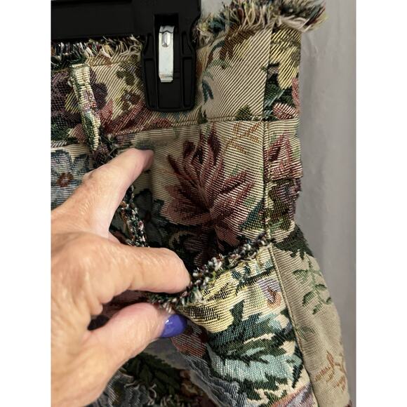 Zara Woman Ruffle Mini Skirt Tapestry Floral Print Asymmetric Detail Fringe M - Picture 2 of 6